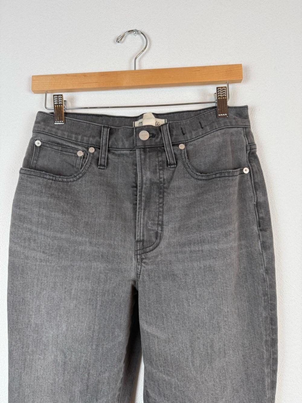 Madewell The Perfect Vintage Jean in Connell Wash: Ripped Edition 27 High-Rise - Picture 5 of 13